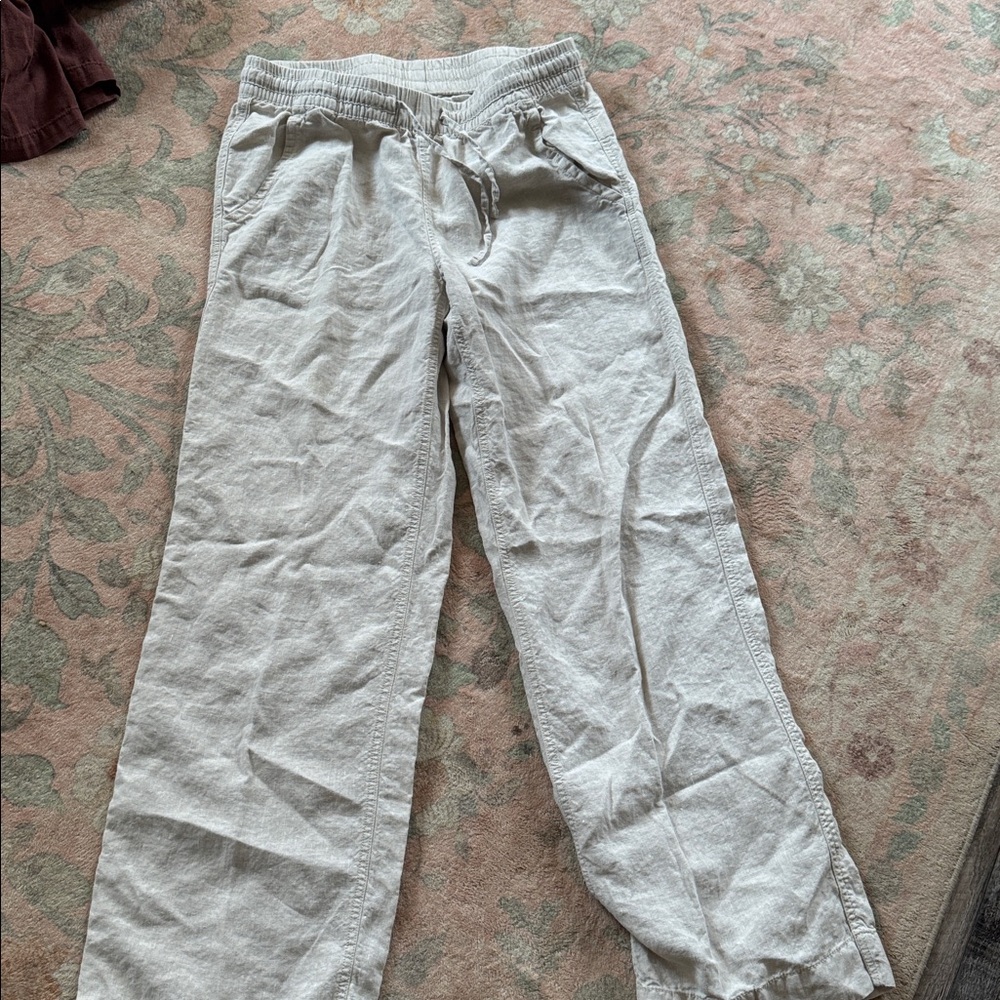 L.L. Bean Wide-Leg Pants in Light Gray